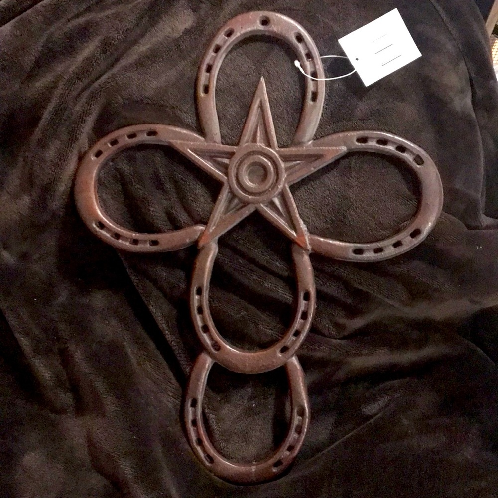 Western Horseshoe & Star Cross